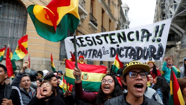 Manifestação contra Evo Morales na Bolívia em 9 de novembro de 2019. - Sputnik Brasil