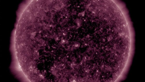 Planeta Mercúrio passando pelo disco solar - Sputnik Brasil