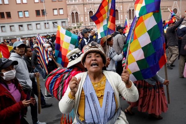 Evo Morales está disposto a voltar para Bolívia, mas não como candidato Evo Morales está disposto a voltar para Bolívia, mas não como candidato - Sputnik Brasil