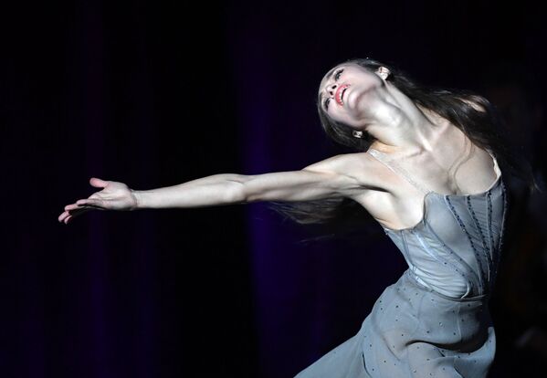 Bailarina russa Ekaterina Shipulina no Teatro Bolshoi, em Moscou, Rússia - Sputnik Brasil