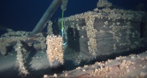 'Navio fantasma' é encontrado no lago de Michigan (VÍDEO) 'Navio fantasma' é encontrado no lago de Michigan (VÍDEO) - Sputnik Brasil