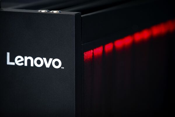 China vai retirar tecnologia dos EUA de computadores do governo - Sputnik Brasil