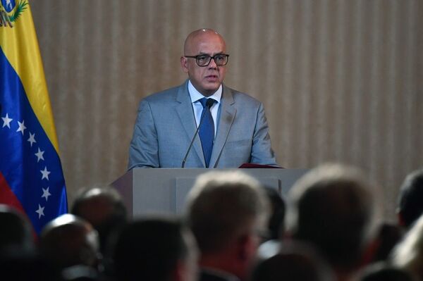 Fernández convida para posse ministro venezuelano proibido de entrar na Argentina - Sputnik Brasil