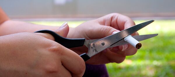 Cigarro. - Sputnik Brasil