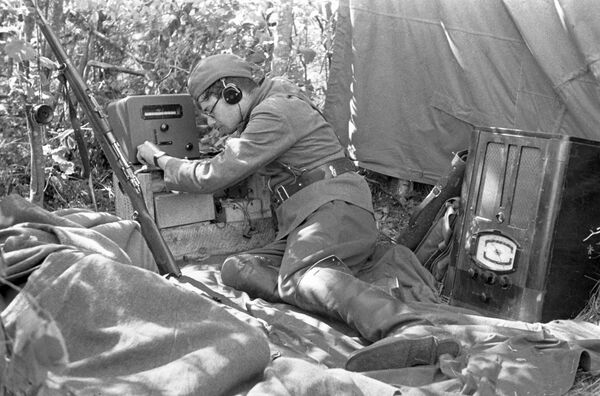 Enganando inimigo: façanhas mais épicas da contraespionagem da URSS Enganando inimigo: façanhas mais épicas da contraespionagem da URSS - Sputnik Brasil