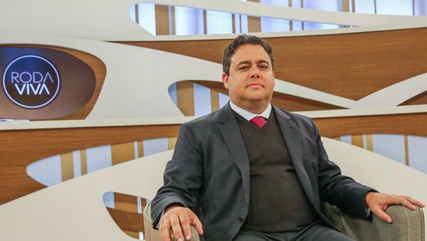 O presidente da Ordem dos Advogados do Brasil (OAB), Felipe Santa Cruz, participa do programa Roda Viva da TV Cultura. - Sputnik Brasil