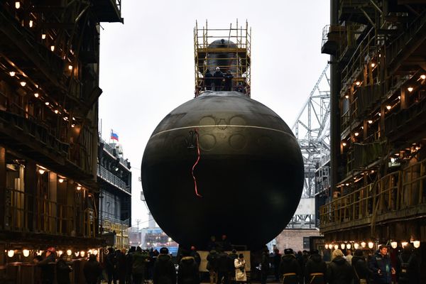 Marinha da Rússia vai receber 5 submarinos em 2020, afirma ministro da Defesa Marinha da Rússia vai receber 5 submarinos em 2020, afirma ministro da Defesa - Sputnik Brasil