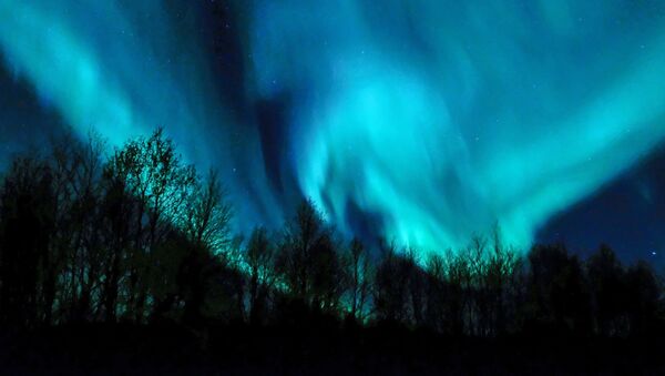 Aurora polar na região de Murmansk, Rússia - Sputnik Brasil