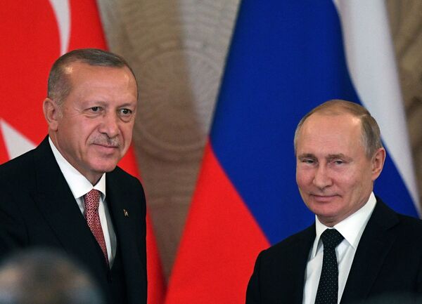 Quais sanções? Investimentos estrangeiros batem recorde na Rússia - Sputnik Brasil