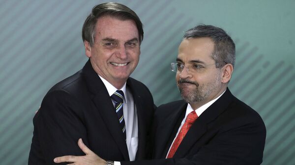O presidente Jair Bolsonaro e o ministro da Educação Abraham Weintraub - Sputnik Brasil