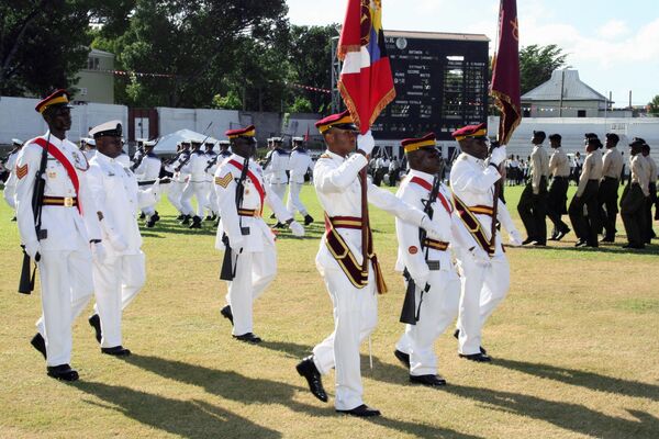 100 militares, um batalhão: conheça os menores exércitos do mundo - Sputnik Brasil