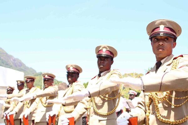 100 militares, um batalhão: conheça os menores exércitos do mundo - Sputnik Brasil