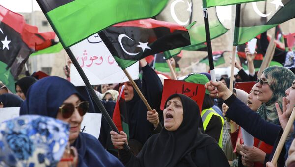Mulheres líbias na Praça do Mártir, em Tripoli, na Líbia, em março de 2019 (foto de arquivo) - Sputnik Brasil