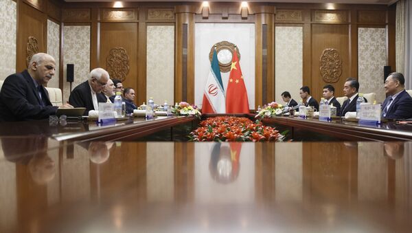 Reunião entre os ministros de Relações Exteriores da China em Irã (imagem referencial) - Sputnik Brasil