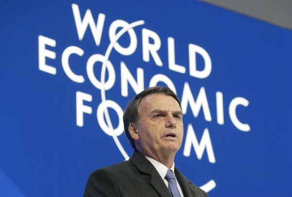 Em Davos, multinacionais sugerem distribuição de vacinas pelo setor privado - Sputnik Brasil