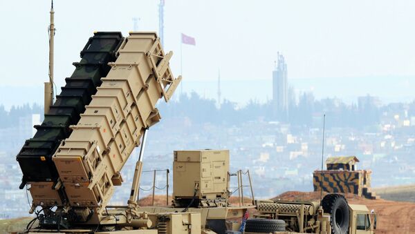 Um sistema de lançamento de mísseis Patriot na base de Gaziantep, na Turquia, em 5 de fevereiro de 2013. Foto de arquivo - Sputnik Brasil