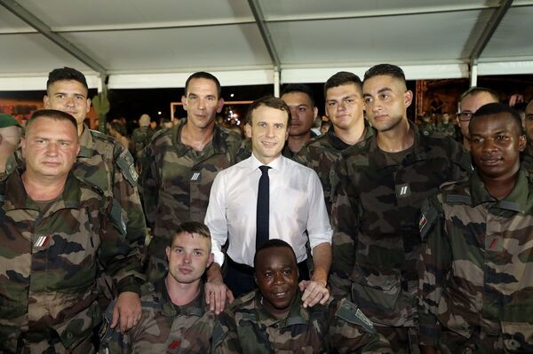 França pressiona EUA para manter tropas na África em meio à violência no Sahel, diz mídia - Sputnik Brasil