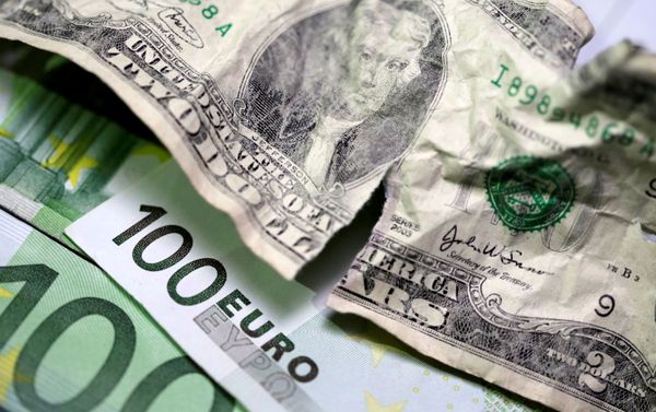 Boicote ao dólar? Rússia e UE impulsionam acordos em moedas nacionais Boicote ao dólar? Rússia e UE impulsionam acordos em moedas nacionais - Sputnik Brasil