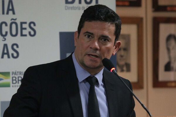 Presídios: o que fazer quando o confinamento ajuda a espalhar COVID-19? - Sputnik Brasil