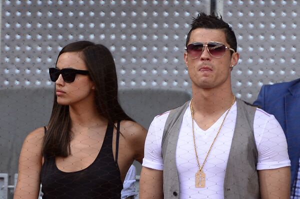 Cristiano Ronaldo com sua ex-namorada russa Irina Shayk - Sputnik Brasil