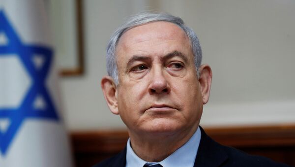 Primeiro ministro de Israel, Benjamin Netanyahu, em reunião de gabinete, em 9 de fevereiro de 2020 - Sputnik Brasil