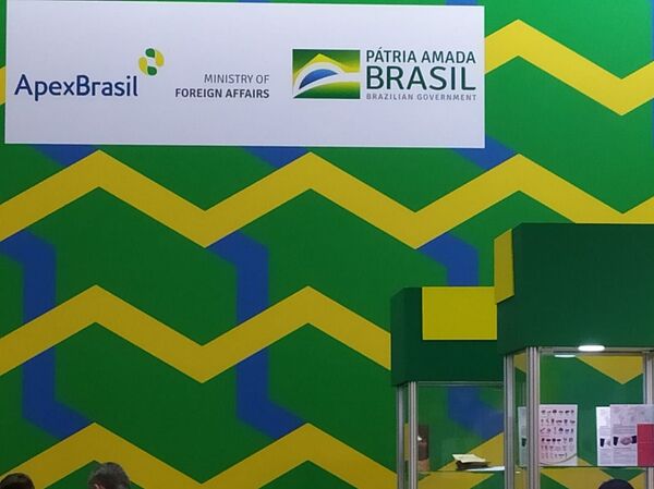 Como Brasil pode reequilibrar sua balança comercial com Rússia? - Sputnik Brasil