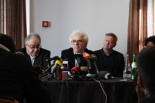 Em defesa de hacker do Luanda Leaks, jornalistas avaliam momento 'perigoso' no Brasil - Sputnik Brasil