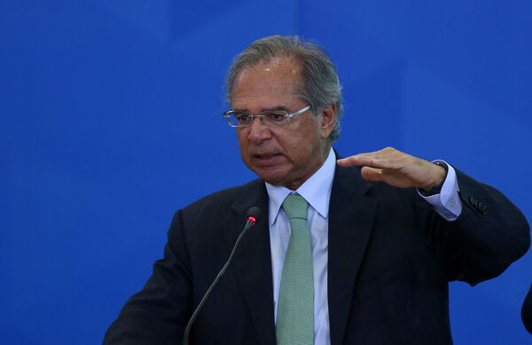 'Reformas' e atenção às pequenas empresas podem frear desemprego no Brasil, diz economista - Sputnik Brasil