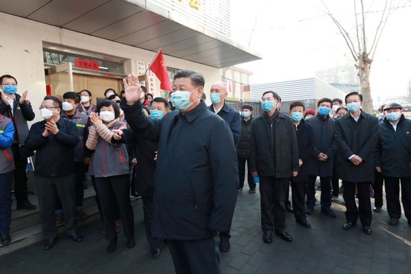 China declara '2ª frente' da guerra contra coronavírus, segundo jornal China declara '2ª frente' da guerra contra coronavírus, segundo jornal - Sputnik Brasil
