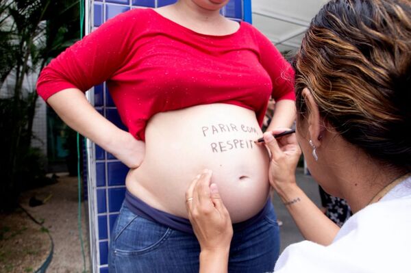 Documentário debate precarização do sistema público de saúde no Brasil Documentário debate precarização do sistema público de saúde no Brasil - Sputnik Brasil