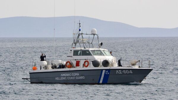 Barco da Guarda Costeira da Grécia (imagem referencial) - Sputnik Brasil