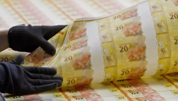 Fábricas de matrizes e cédulas da Casa da Moeda do Brasil (CMB), em Santa Cruz na zona oeste do Rio de Janeiro. Processo de fabricação e itens de segurança das cédulas da nova família, em especial as notas de R$ 10 e R$ 20. - Sputnik Brasil