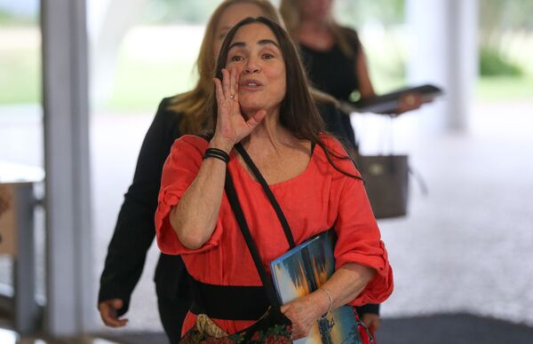 Regina Duarte é exonerada do comando da Secretaria de Cultura - Sputnik Brasil