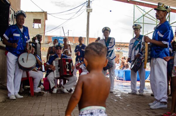 Abstinência sexual: 'guerra santa' de Damares, sombra dos EUA e gravidez na favela - Sputnik Brasil