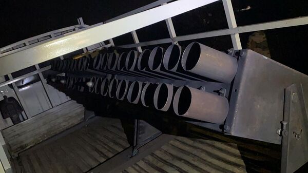 Foguetes atingem pela 2ª vez base iraquiana hospedando tropas dos EUA, relatam militares Foguetes atingem pela 2ª vez base iraquiana hospedando tropas dos EUA, relatam militares - Sputnik Brasil