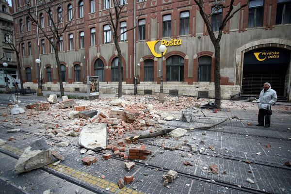 Terremoto sacode Croácia e causa rastro de destruição (FOTOS) Terremoto sacode Croácia e causa rastro de destruição (FOTOS) - Sputnik Brasil
