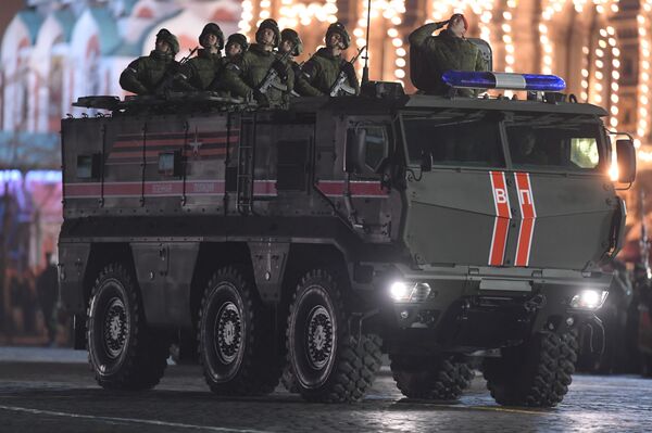 FOTOS de novo blindado chinês surgem na Internet FOTOS de novo blindado chinês surgem na Internet - Sputnik Brasil