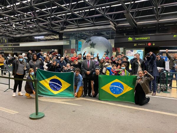 Em estado de emergência, Portugal fecha aeroportos e preocupa brasileiros ainda retidos no país - Sputnik Brasil