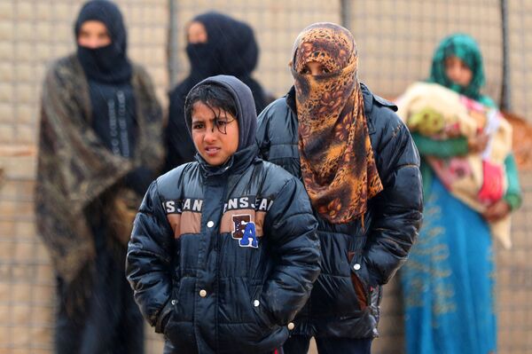 EUA queriam entregar cargas a militantes sob pretexto de 'ajuda humanitária' a refugiados de Rukban - Sputnik Brasil