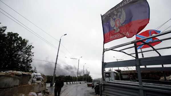Posto de controle da autoproclamada República Popular de Donetsk - Sputnik Brasil