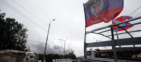 Posto de checagem da autoproclamada República Popular de Donetsk - Sputnik Brasil