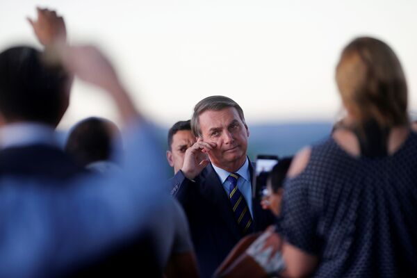 Manhã com Sputnik Brasil: destaques desta quarta-feira, 1º de abril Manhã com Sputnik Brasil: destaques desta quarta-feira, 1º de abril - Sputnik Brasil