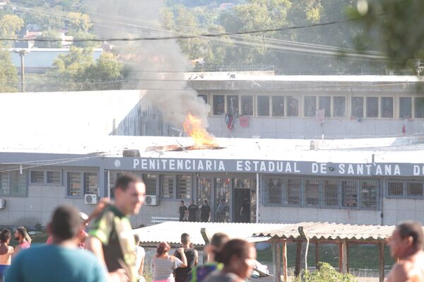 Presídios: o que fazer quando o confinamento ajuda a espalhar COVID-19? - Sputnik Brasil