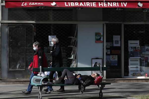 Quais países já estão na 2ª onda da epidemia de COVID-19? - Sputnik Brasil