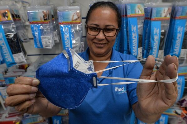 Seriam máscaras realmente eficientes no combate ao coronavírus? - Sputnik Brasil