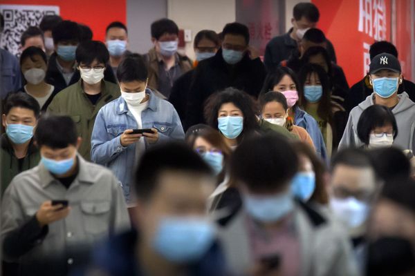 China aprova testes clínicos de 2 vacinas experimentais contra coronavírus China aprova testes clínicos de 2 vacinas experimentais contra coronavírus - Sputnik Brasil