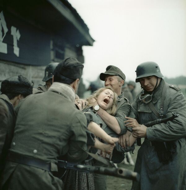 Quarentena com Sputnik Brasil: filme 'Vá e Veja' mostra a verdadeira face da guerra - Sputnik Brasil