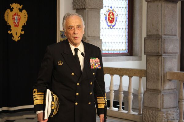 Testes, limpezas, produção de desinfetante: o papel dos militares no combate à pandemia em Portugal Testes, limpezas, produção de desinfetante: o papel dos militares no combate à pandemia em Portugal - Sputnik Brasil