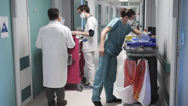 Hospital na França durante propagação da COVID-19 no país (foto de arquivo) - Sputnik Brasil