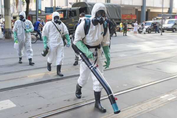 Em meio à pandemia no Brasil, Justiça suspende audiências e trabalho aumenta, relata promotor - Sputnik Brasil